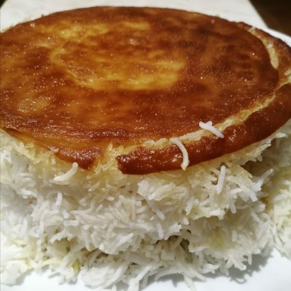 Tahdig – Persian crispy rice - ته دیگ - Vegan Middle East