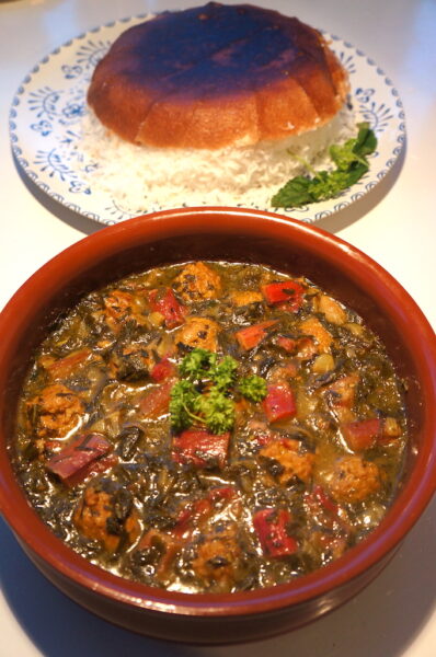 Rhubarb stew with Iranian rice and tahdig